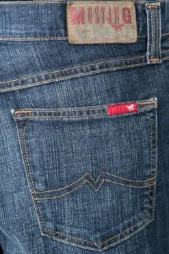 Mustang Jeans Big Sur, Comfort Fit, Baumwoll-Stretch, Blau -Milestone Shop 134950 norm3